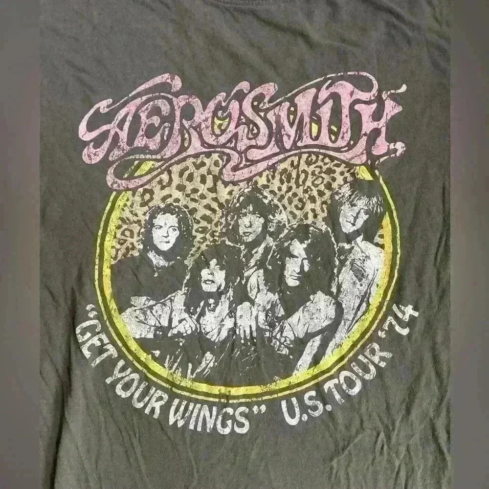 Aerosmith Get Your Wings US Tour 74 Women’s Concert Graphic T-Shirt Gray L - Picture 4 of 8